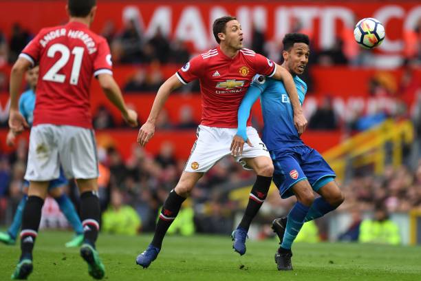 己的生活 己的生活